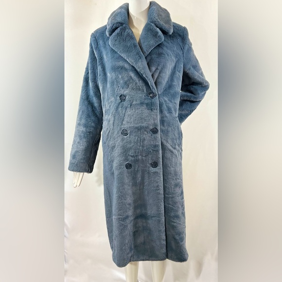 NWT UGG “Lucinda" Women's Blue Faux Fur Trench Coat Size: Medium - Picture 10 of 10